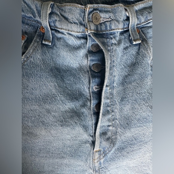 501® ORIGINAL FIT STRETCH WOMEN'S JEANS - Picture 7 of 10